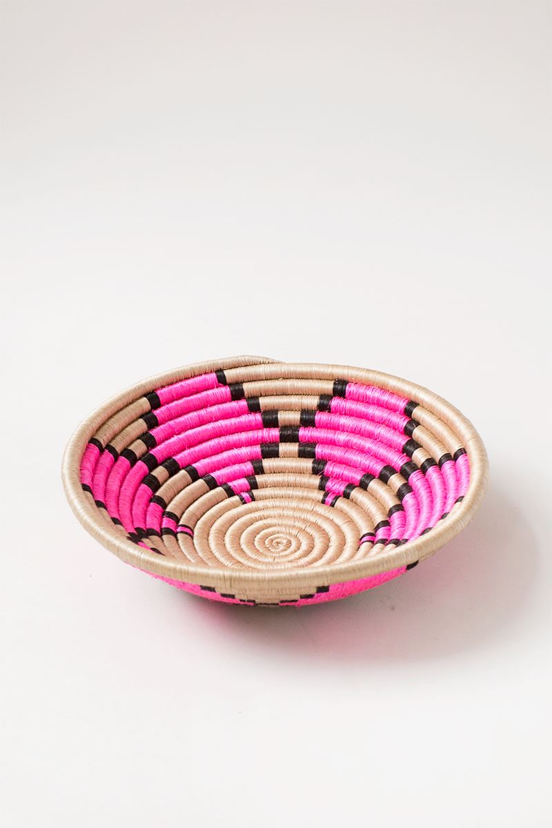 Petal Plateau Pink Basket