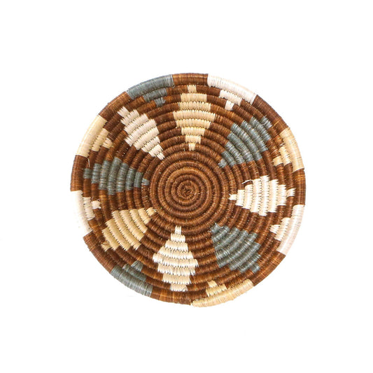Eight Petals Round Basket in Cocoa and Gray 6"
