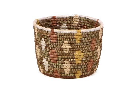 Shades of Sand Dafina Planter