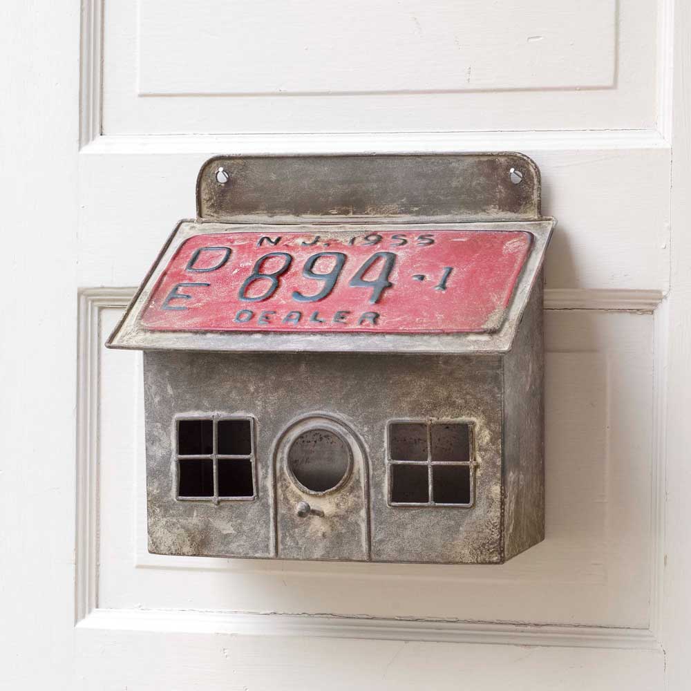 Salt Box House Metal Birdhouse